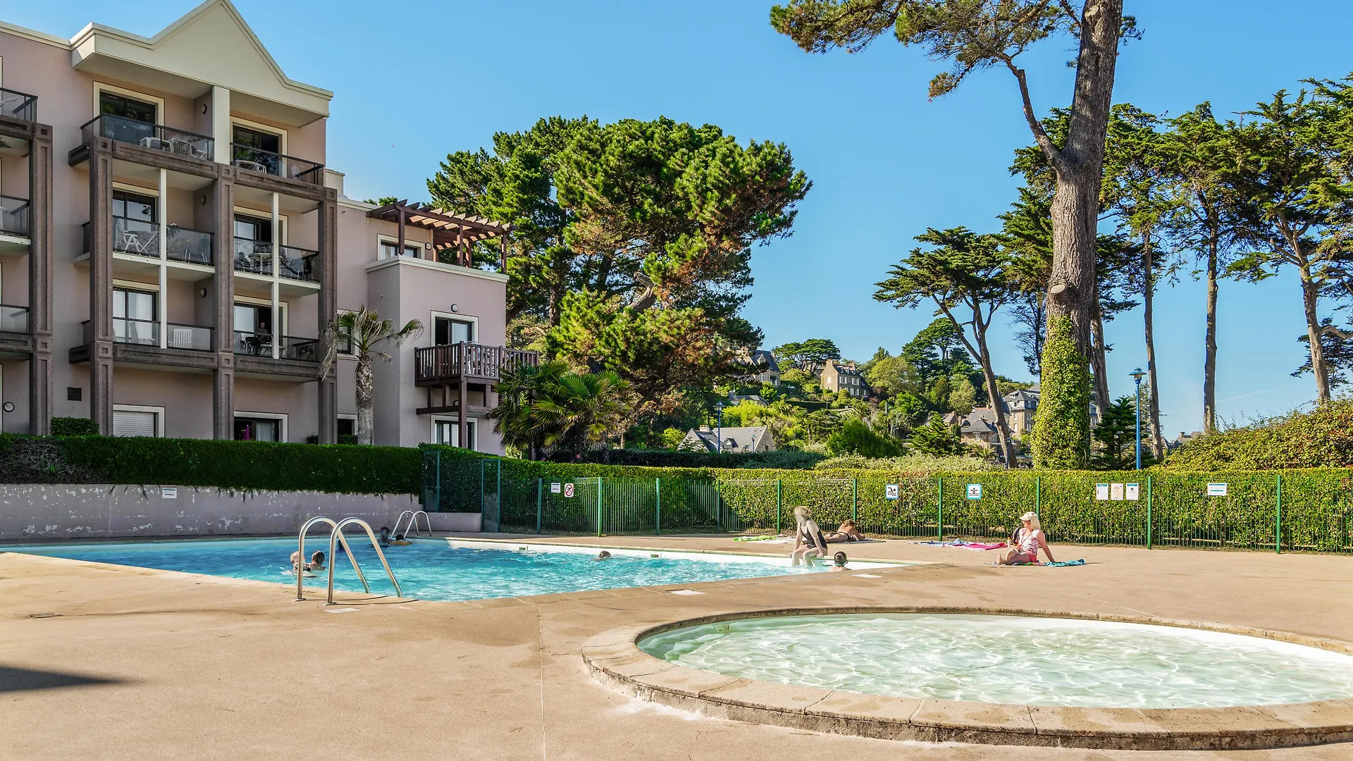 Residence Pierre & Vacances L'Archipel Perros-Guirec Aparthotel